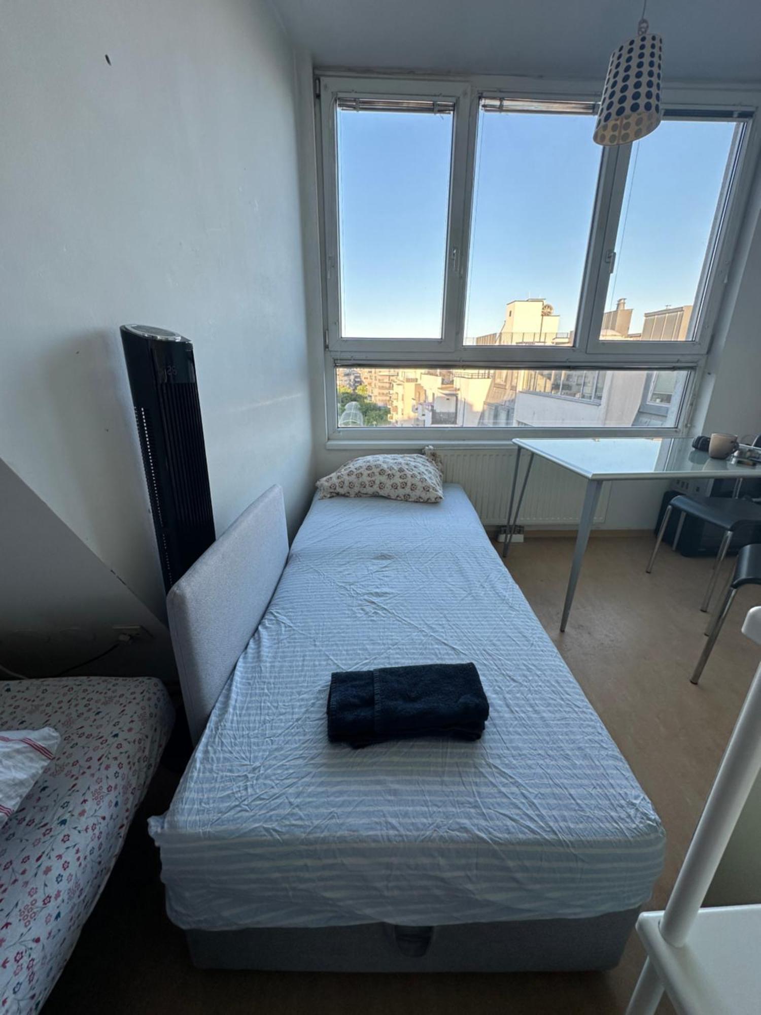 Cozy Bright Penthouse Close To U1 And U6 Metros Vienna Exterior photo